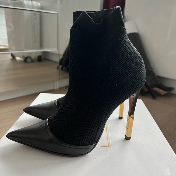 BALMAIN SOCK BOOTIE WITH GOLD TIP HEEL - Picture 6 of 7